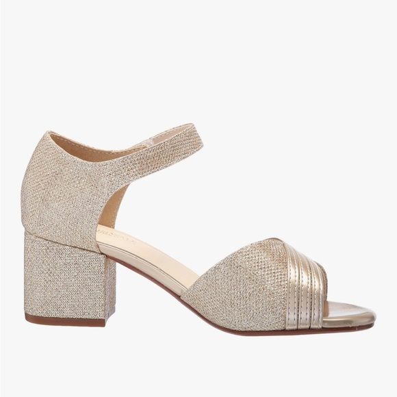 BENJAMIN WALK | Touch Ups Women's Foster Heeled Sandals - Picture 10 of 10